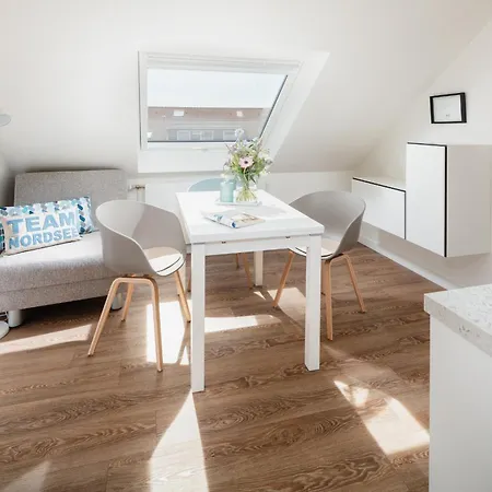 Appartementhaus Bracht - Utkiek Apartment Juist